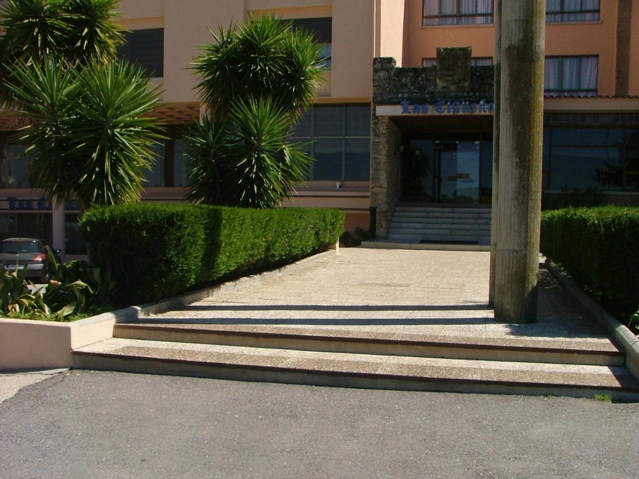 Hotel Las Cigueenas Trujillo Εξωτερικό φωτογραφία