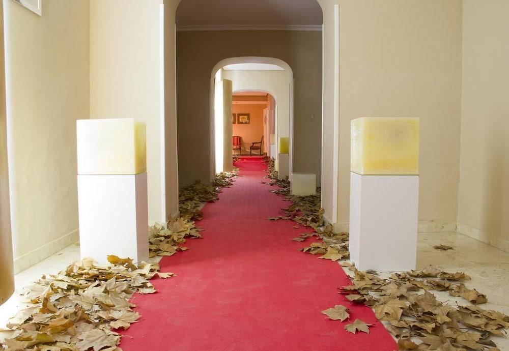 Hotel Las Cigueenas Trujillo Εξωτερικό φωτογραφία